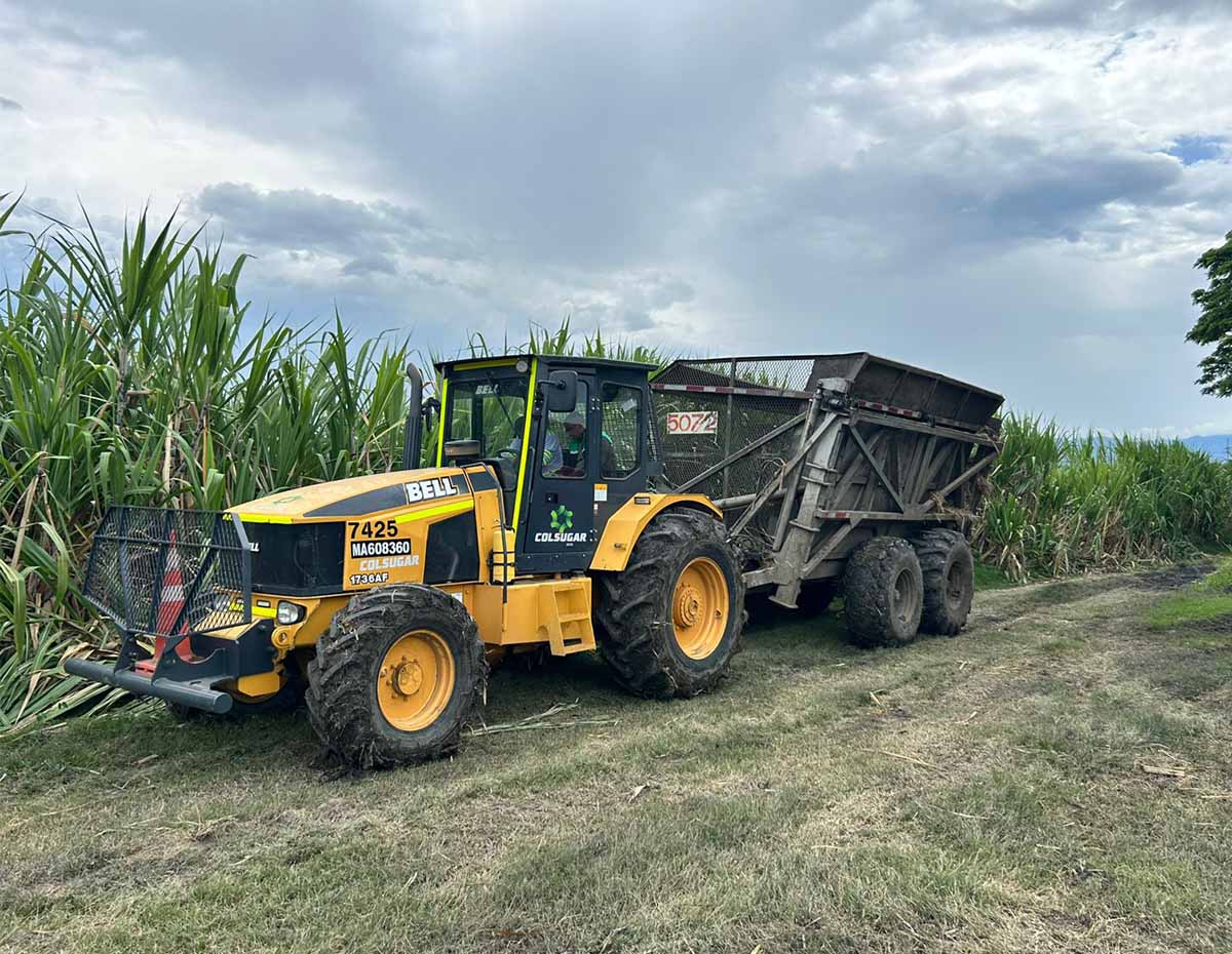 Tractor Bell 1736AF - Imagen 4